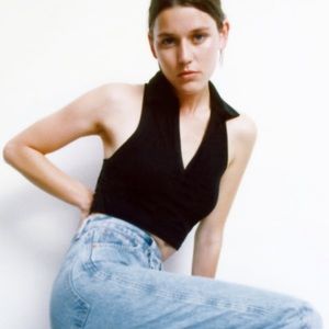 Zara cropped black colored sleeveless shirt